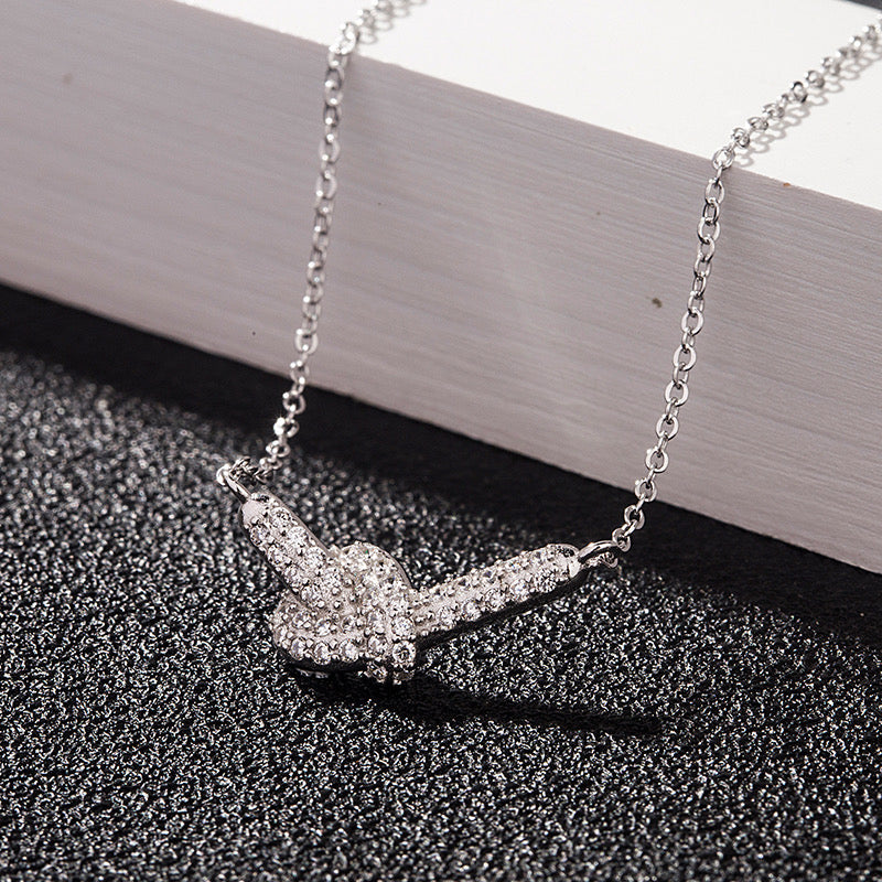 925 Sterling Silver Zircon Knot Pendant Necklace