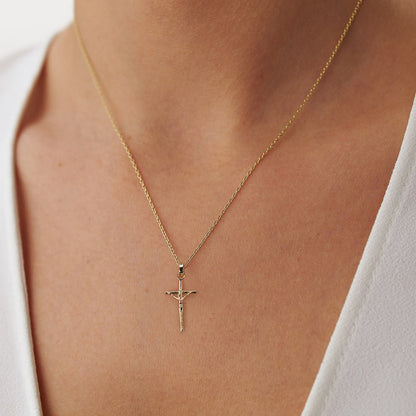 Minimal Gold Cross Pendant Necklace (925 Sterling Silver, 14K Gold Plated)