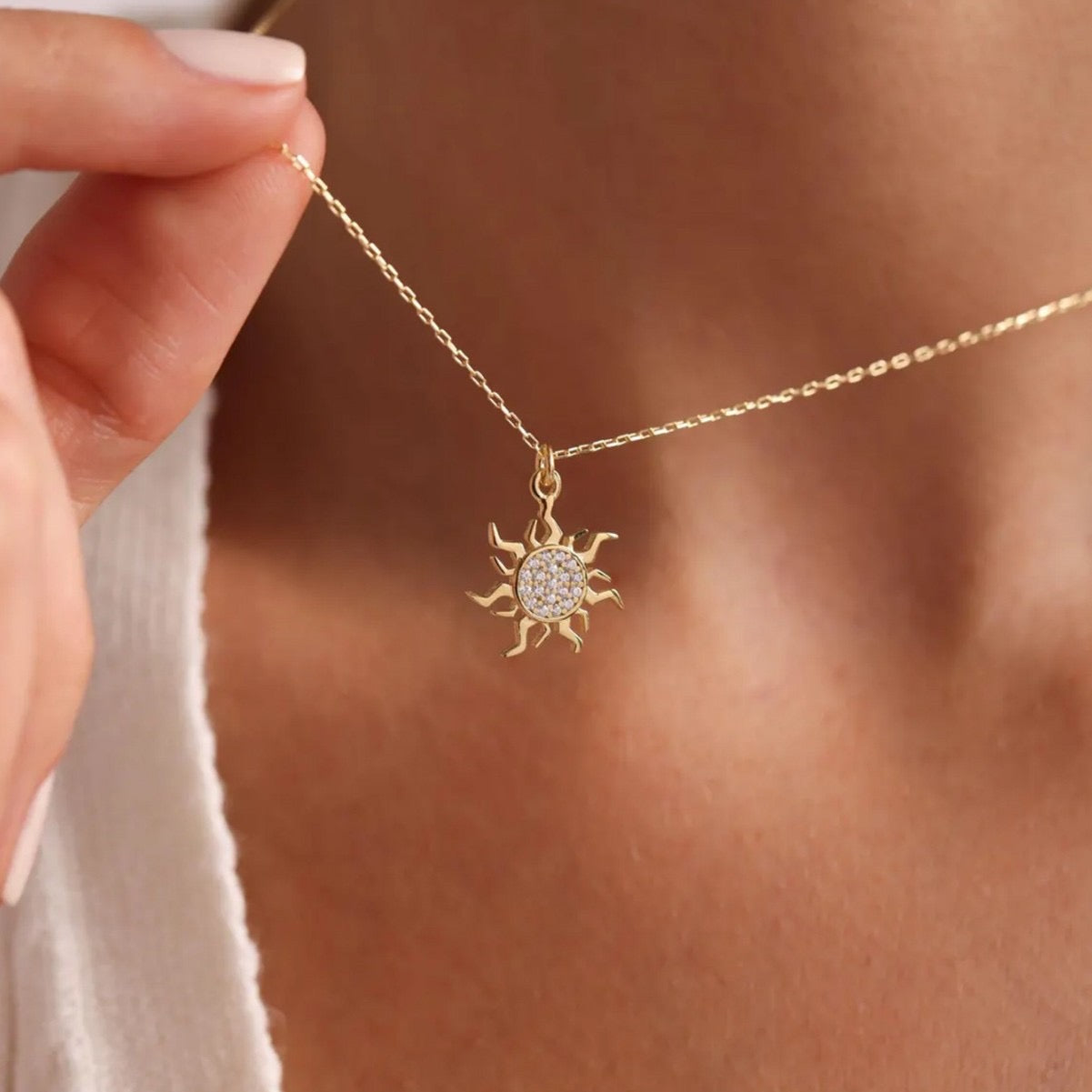 Gold Sun Pendant Necklace – 925 Sterling Silver with Zircon Sun Charm