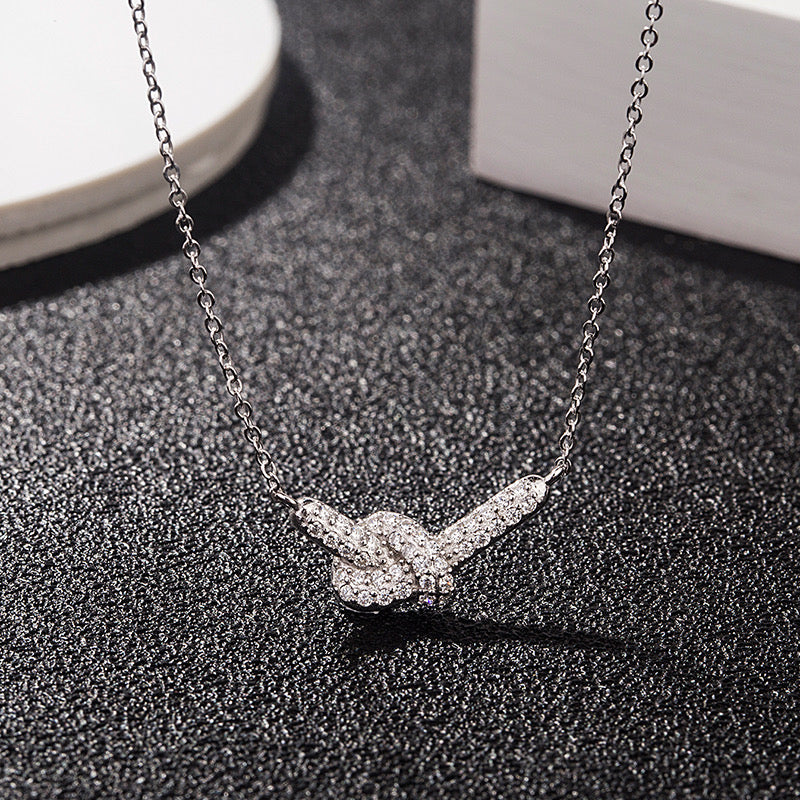 925 Sterling Silver Zircon Knot Pendant Necklace