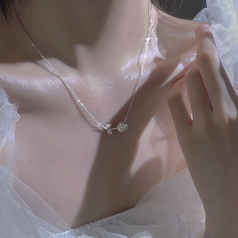 925 Sterling Silver Leaf Pendant Necklace – Minimal Inlay Design