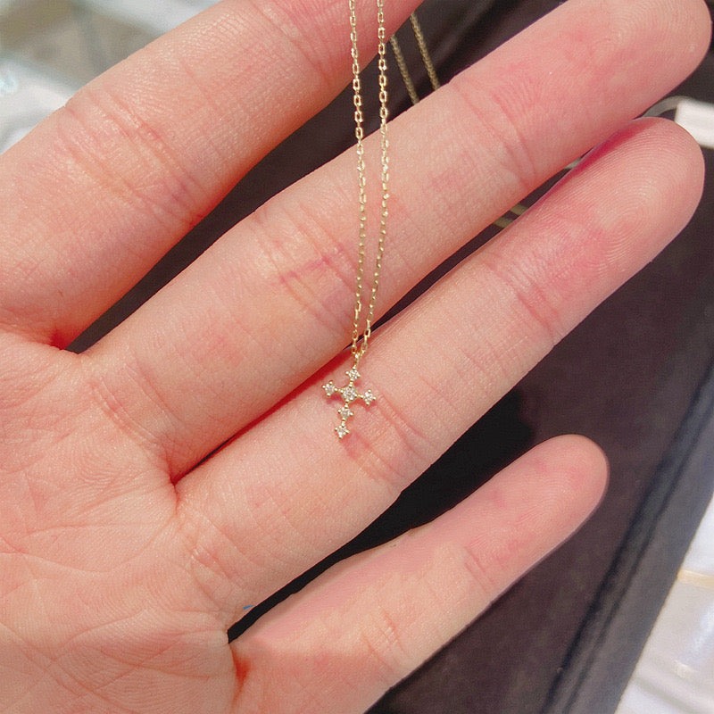 S925 Sterling Silver Zircon Cross Pendant Necklace – 18K Gold Plated Minimal Elegance
