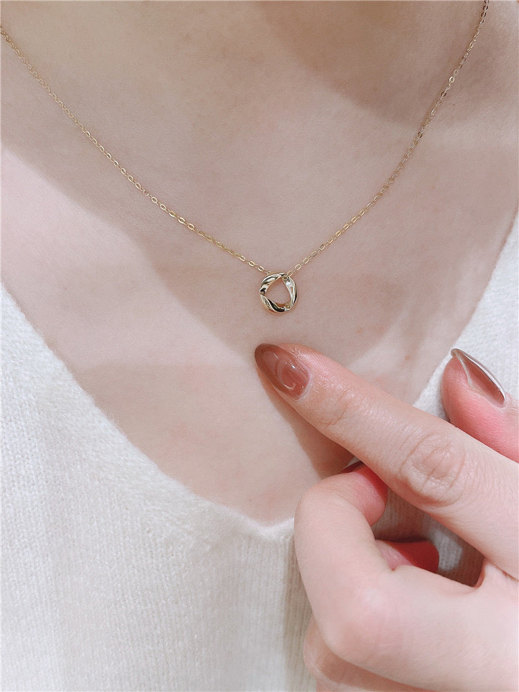 S925 Sterling Silver Sculpted Infinity Circle Pendant Necklace – 18K Gold Plated Minimal Fine Jewellery